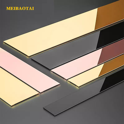 Harga yang bagus 0.55MM Tebal Stainless Steel Corner Trim Untuk Dekorasi Ubin Strip Datar Disikat on line
