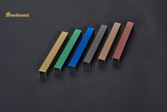 0.65mm Ketebalan Stainless Steel Tile Trim SS U V Profil dengan Color Platng dan V Grooved Desain