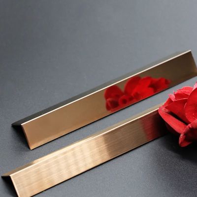 Kelas 304 stainless steel L Profile Tile Trim dengan PVD Color Coating dan Ketebalan 0,55mm