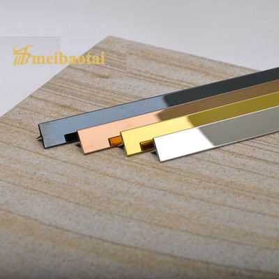 V Beralur Eksternal Stainless Steel Tile Trim T6 X 2048mm Ukuran Dilapisi Emas