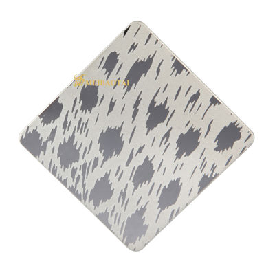 Harga bagus 4 * 8FT Tergores Stainless Steel Sheet Mill Edge Standar AISI on line