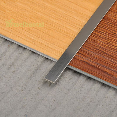 Harga bagus Garis Rambut Stainless Steel Corner Tile Potong Lebar 20mm Panjang 2048mm on line