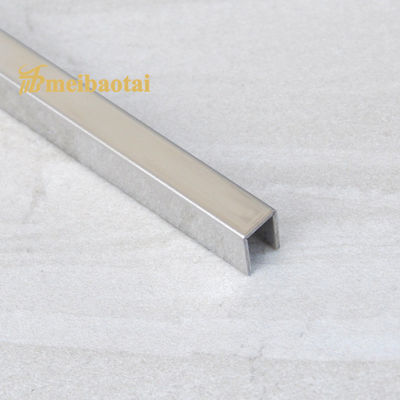 Harga bagus Cermin Stainless Steel Round Edge Tile Trim U6 X 2438mm 200HV Kekerasan on line