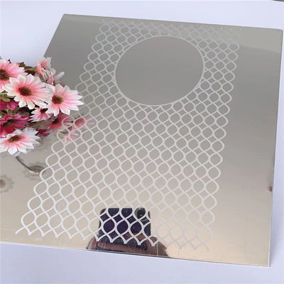 304 Lembar stainless steel dengan Emas Mirror Finish 1219x2438mm untuk dekorasi lift