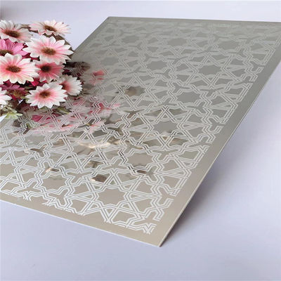 Harga bagus Lembar Stainless Steel Lift Berkelanjutan 4 * 8FT Cermin Disesuaikan on line