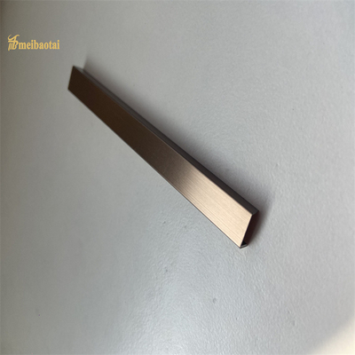 SS201 U Profil Stainless Steel Luar Sudut Trim 8mm