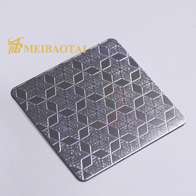 2438MM Panjang Lembar Stainless Steel Timbul Menyesuaikan Pola Poligon